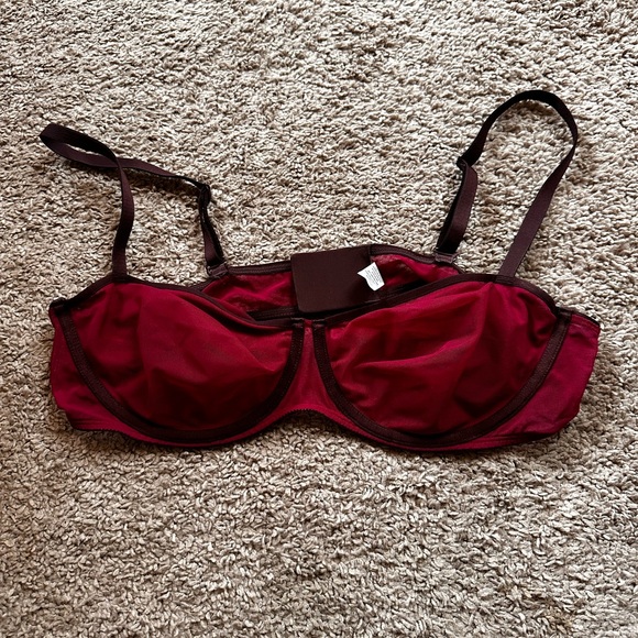 Parade Sheer Comfort Bra - Picture 2 of 3